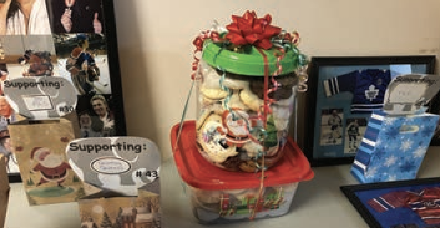 Holiday in the hallway warms spirits